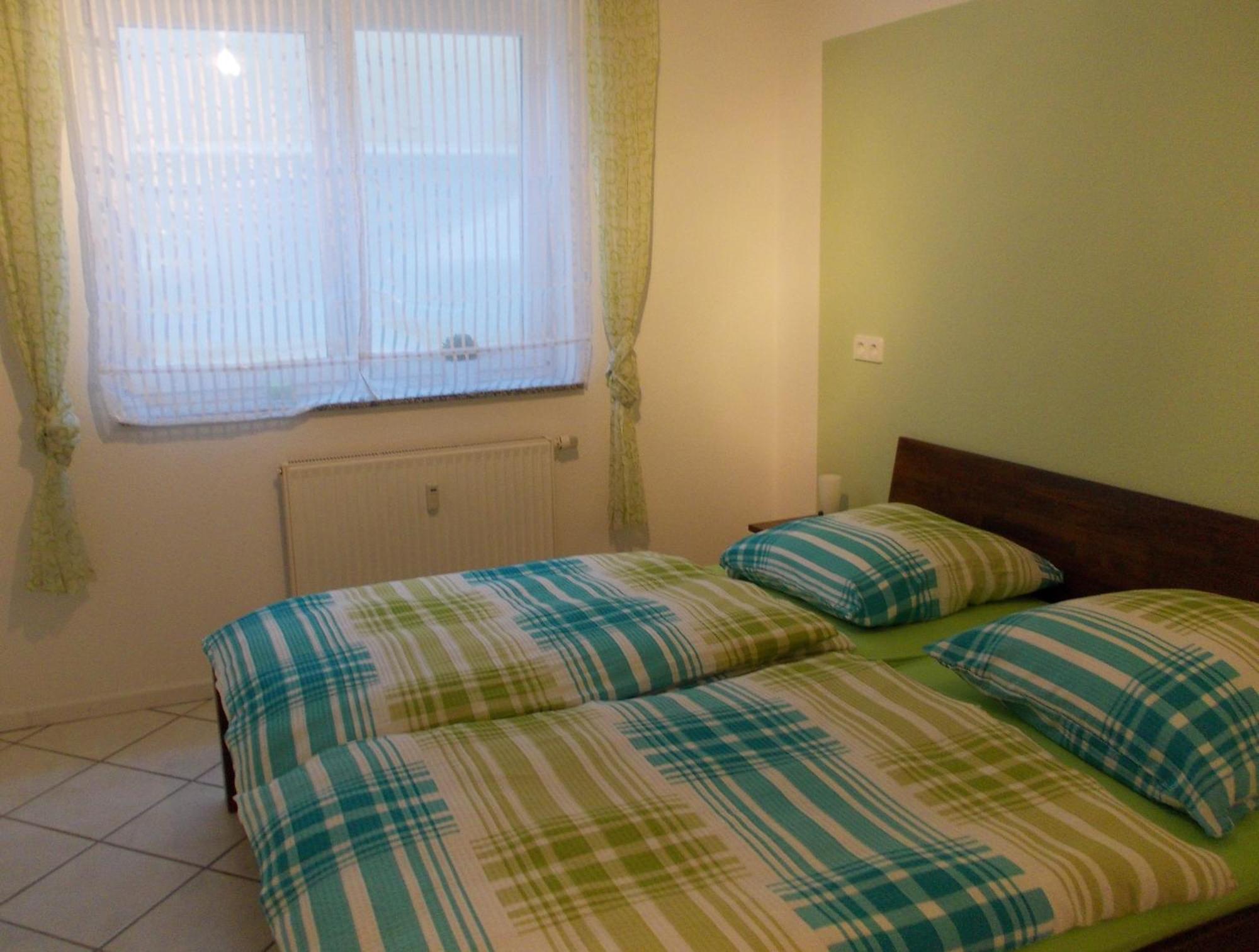 Ferienwohnung Knobloch Wahlheim Екстер'єр фото